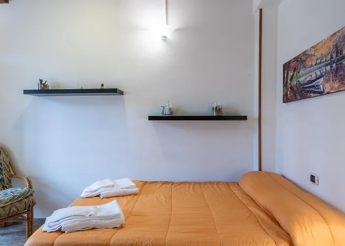 Podere La Miniera And Food B&B