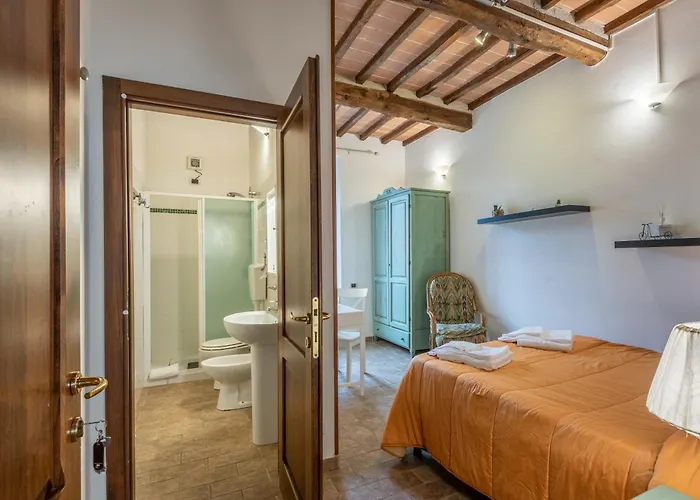 Podere La Miniera And Food