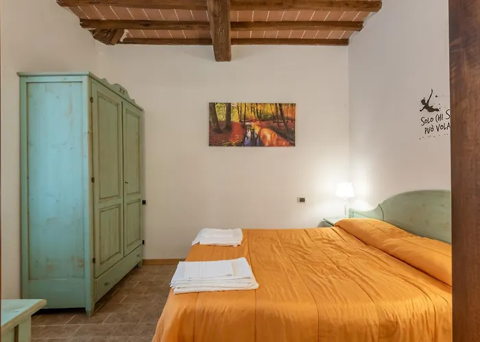 Podere La Miniera And Food B&B