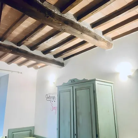 Podere La Miniera And Food Bed and Breakfast Σιένα