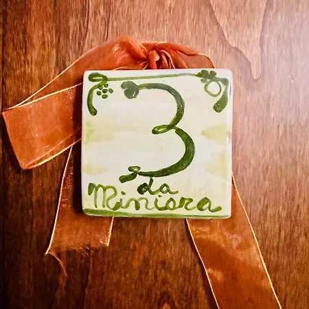 Podere La Miniera And Food Oda ve Kahvaltı Siena