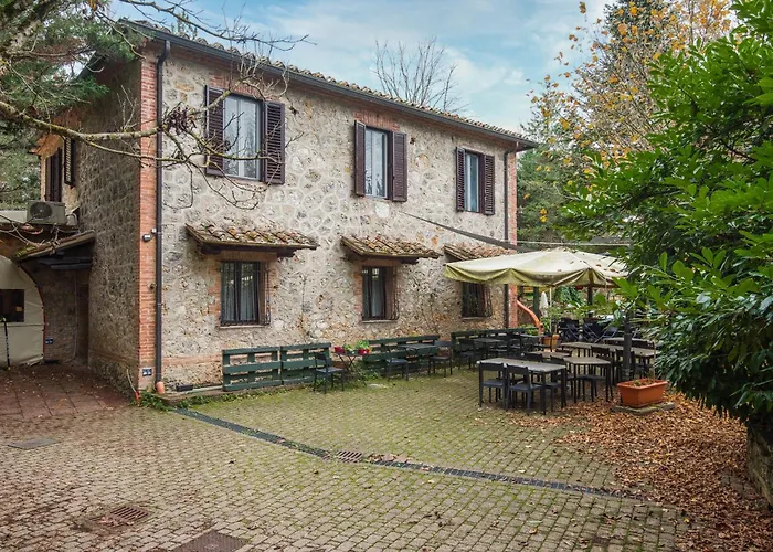 Podere La Miniera And Food Sienne