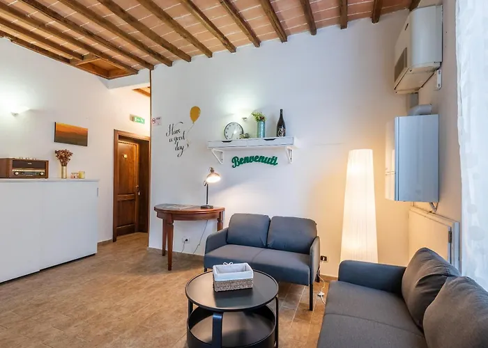 Podere La Miniera And Food Couette-café Sienne