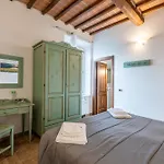 Podere La Miniera And Food