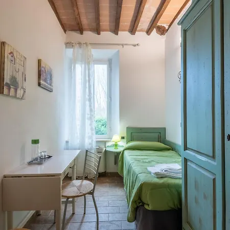 Bed and breakfast Podere La Miniera And Food