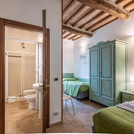 Podere La Miniera And Food Bed and breakfast 3*