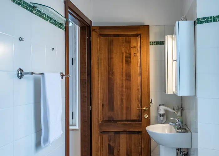 Podere La Miniera And Food Bed & Breakfast 3*