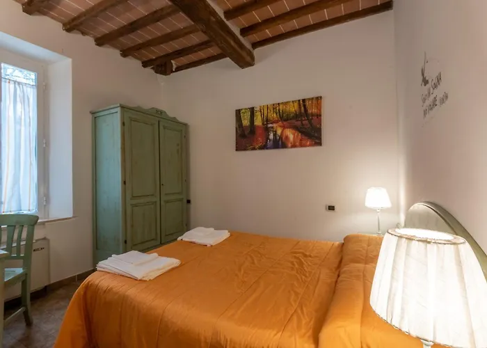 Bed & Breakfast Podere La Miniera And Food